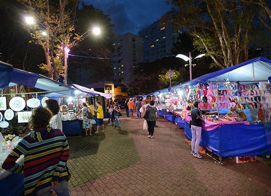 Feira de Natal no Centro de Convivência prossegue até a véspera do Natal