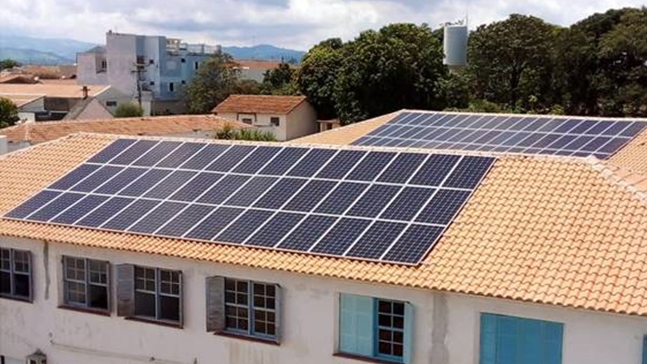 Santa Casa de São João da Boa Vista recebe sistema de painéis solares