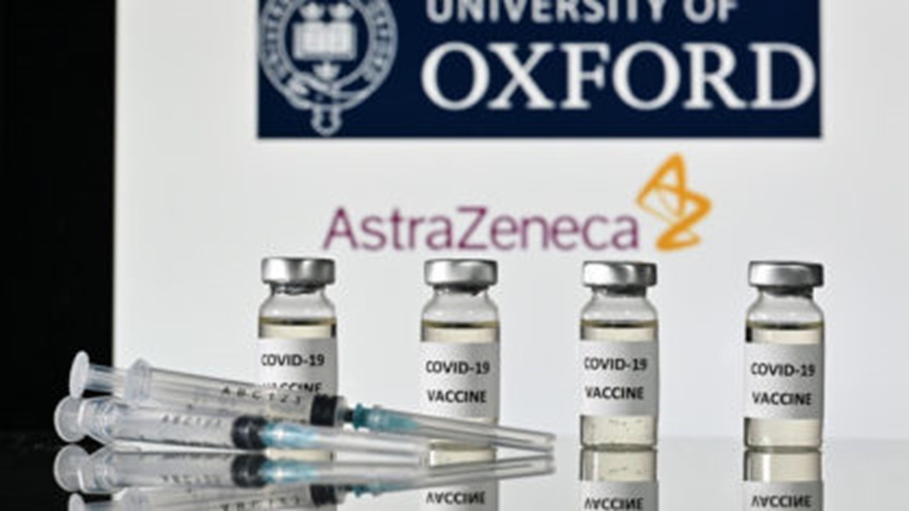 Vacina de Oxford/AstraZeneca tem registro definitivo pela Anvisa