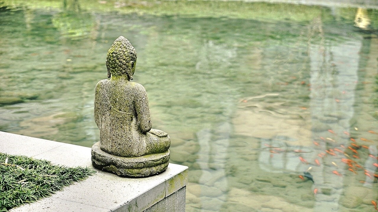 15 frases de Buda para encontrar a paz