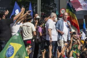 Bolsonaristas ironizam ruas esvaziadas