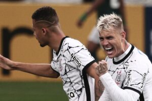 Corinthians conta com a 'lei do ex' para quebrar jejum contra o Palmeiras