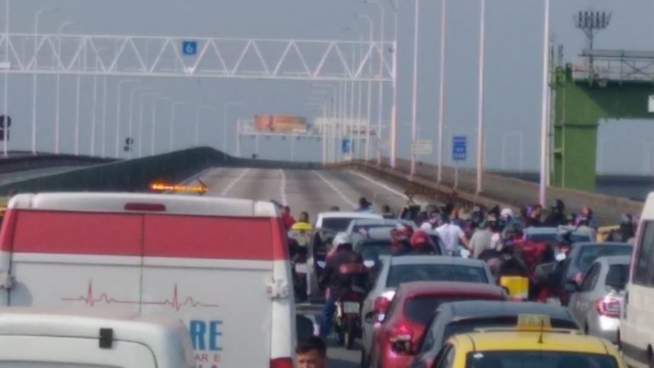 Ponte Rio-Niterói é fechada por causa de ventania no Rio de Janeiro