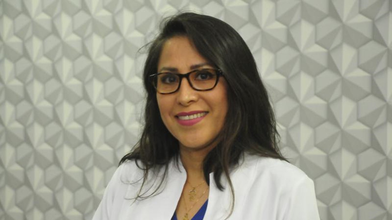 A mastologista Tânia Navarro é especialista em reconstrução mamária