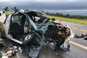 Motorista morre em acidente entre carro e caminhão em Rafard