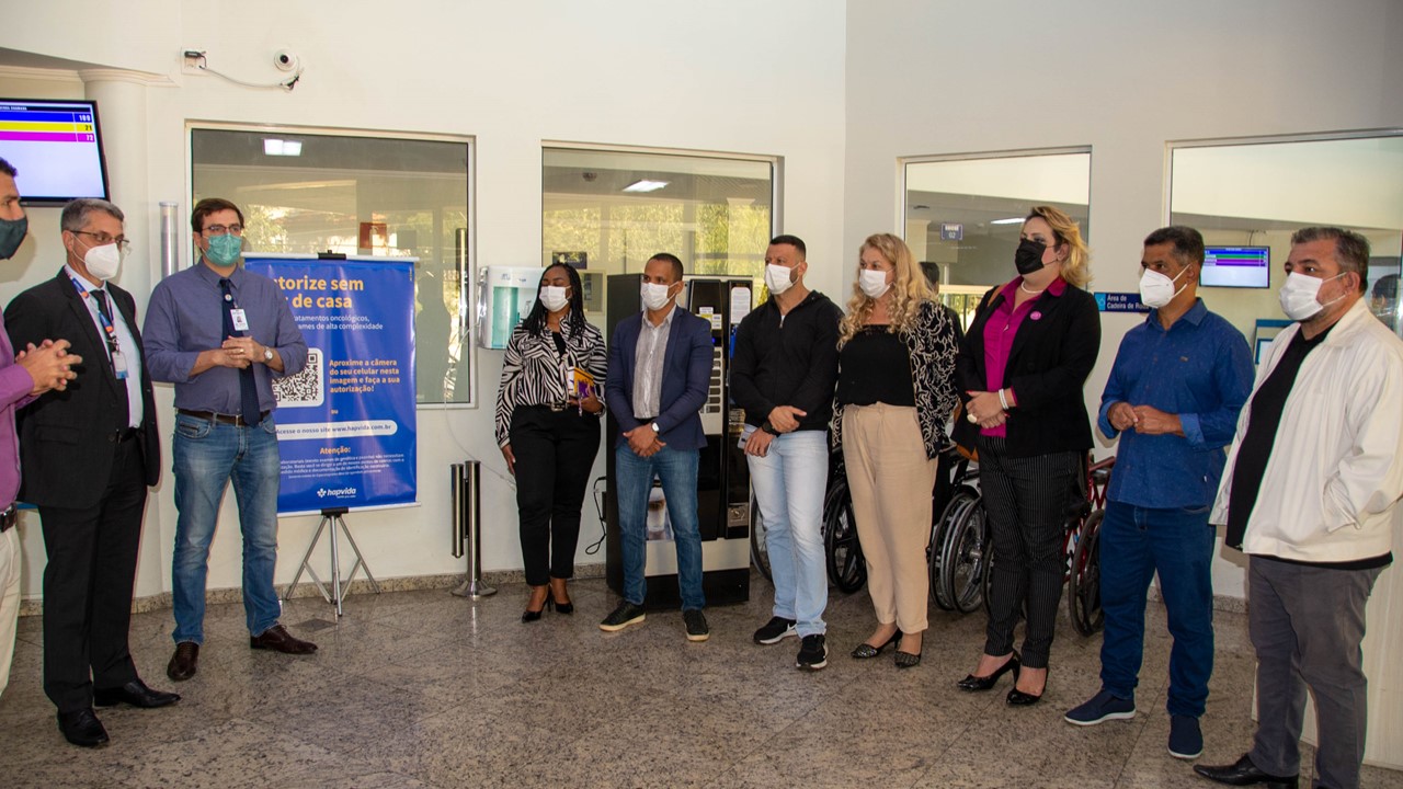 Comissões de Saúde e Direitos Humanos visitam Hospital Hapvida de Limeira