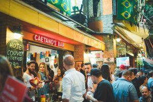 Caetano's Bar abre nova unidade na zona sul de SP