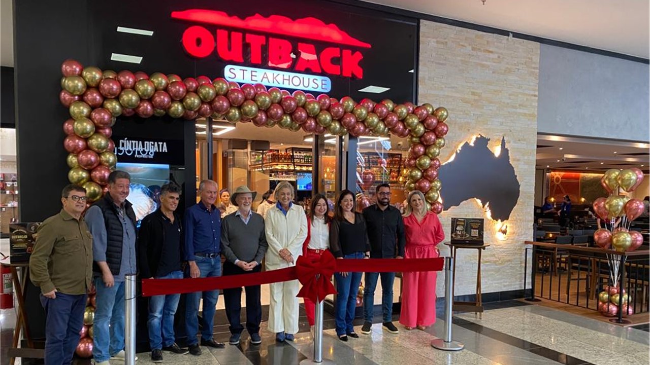 Outback Steakhouse é inaugurado em Limeira