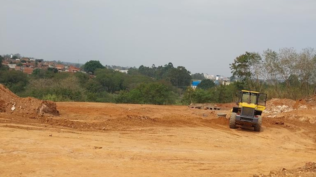 Obra de drenagem no Campo Belo avança e rotatória é liberada ao trânsito