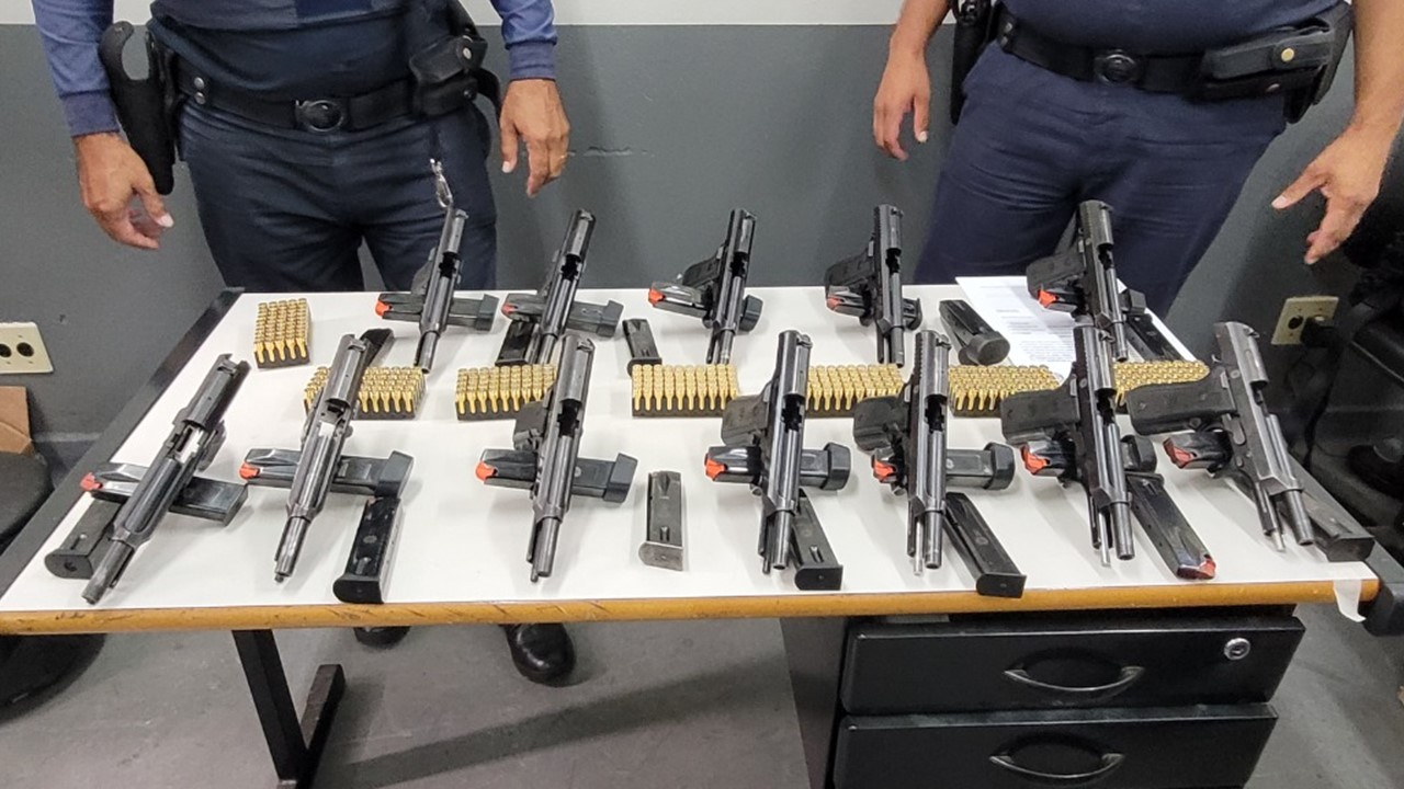 GCM de Limeira recebe doação de armas da Polícia Rodoviária Federal