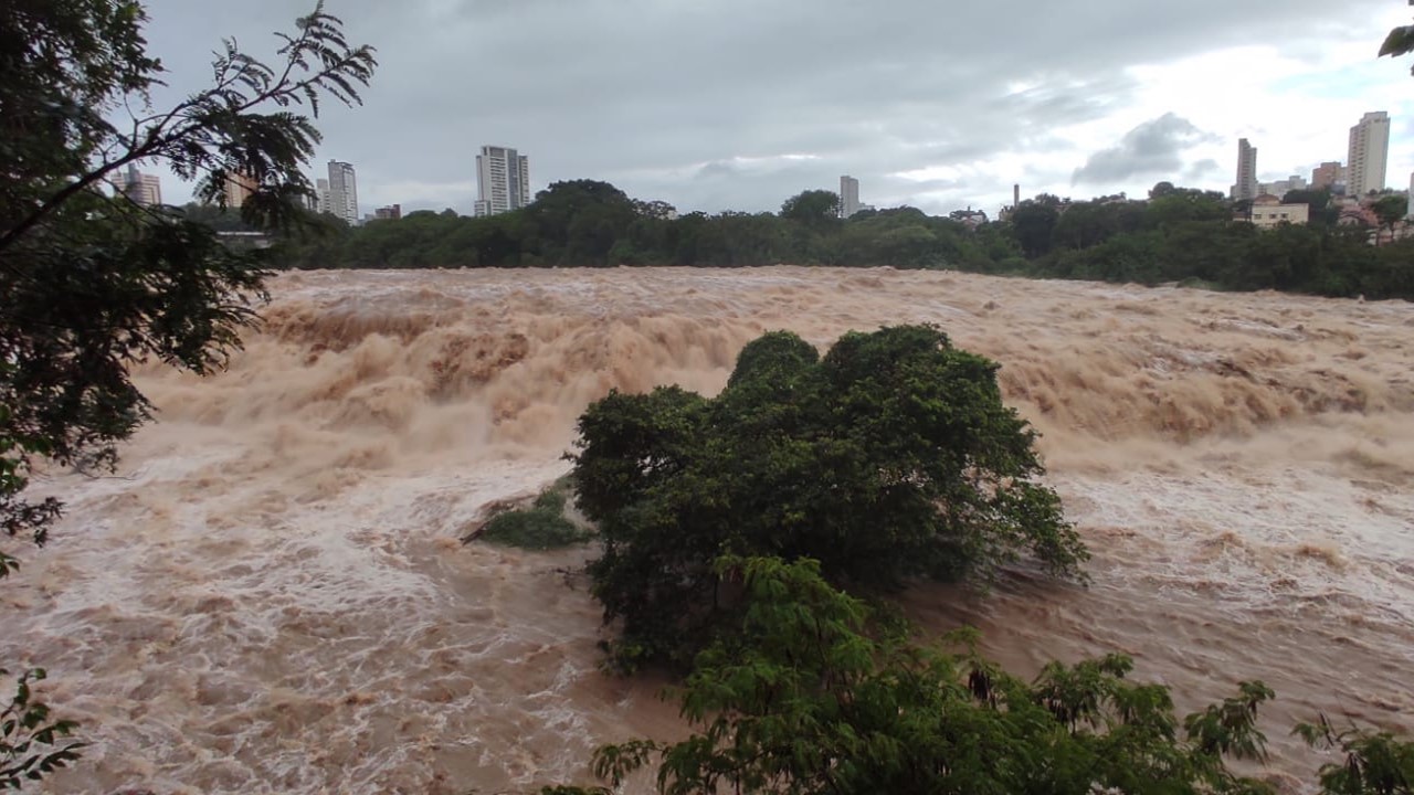 Rio Piracicaba entra em estado de alerta devido às chuvas