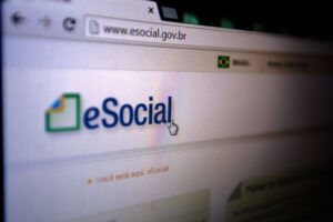E-social e as obrigatoriedades para envio de dados ao governo