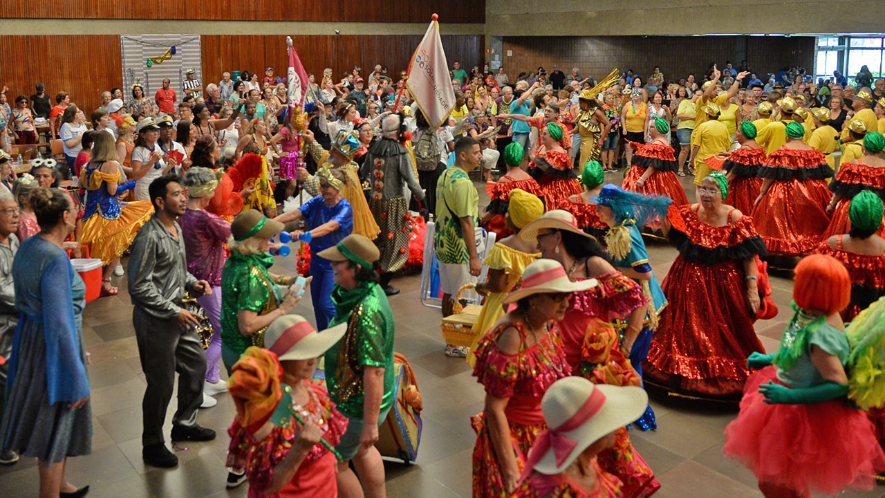 Baile da Terceira Idade abre Carnaval 2023