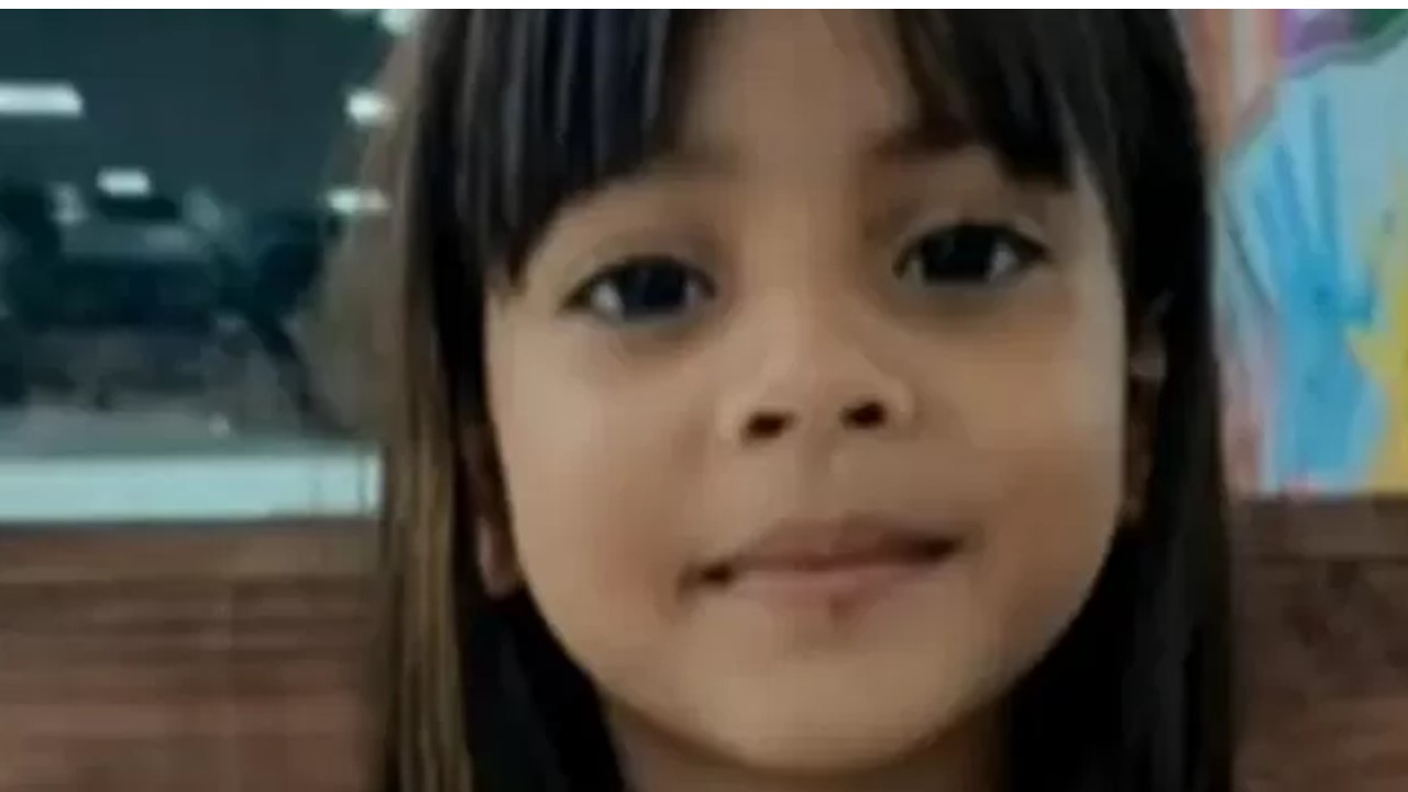 Menina de 5 anos morre baleada na porta de casa em Fortaleza