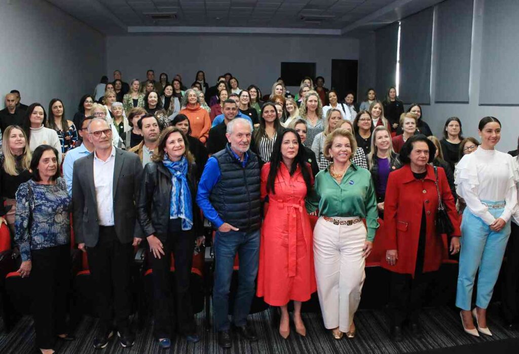 Limeira reúne 27 municípios em Encontro de Dirigentes de Fundos Sociais 5