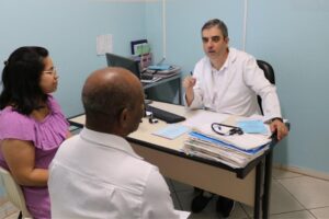 Piracicaba recebe 16 novos profissionais do Mais Médicos para integrar a rede de Atenção Básica Esron Luiz de Souza está na unidade Chapadão II por meio do projeto Mais Médicos pelo Brasil, do Governo Federal