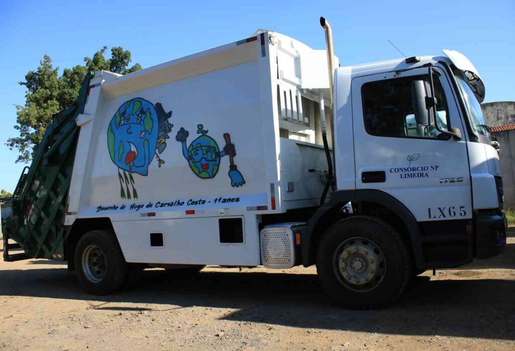 Projeto de Limeira celebra o trabalho de coletores de lixo pela arte infantil