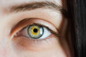 Herpes ocular: apesar de rara, doença pode levar à cegueira se não for tratada a tempo